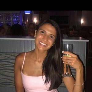 Meet your Posher, Marissa